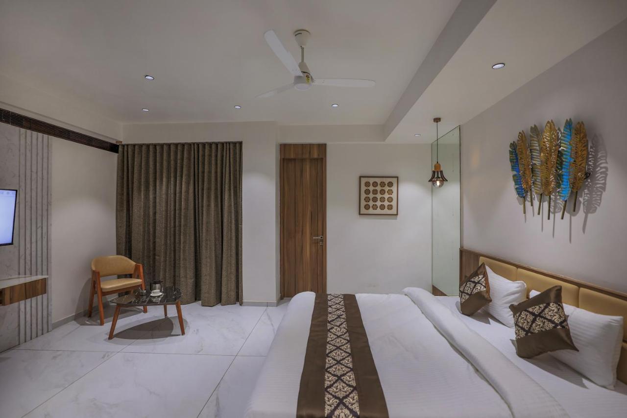 Hotel Aditya Mansingh Inn Somnāth Eksteriør billede