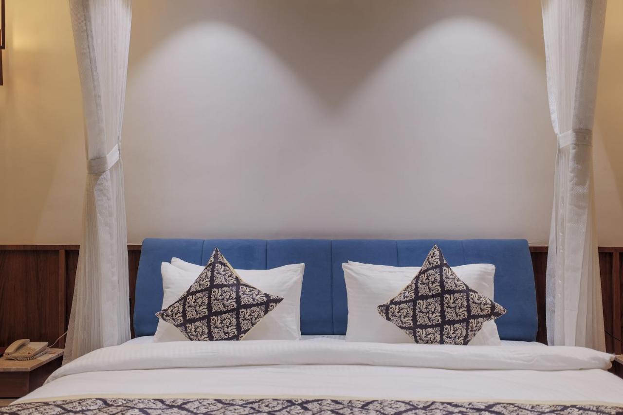 Hotel Aditya Mansingh Inn Somnāth Eksteriør billede